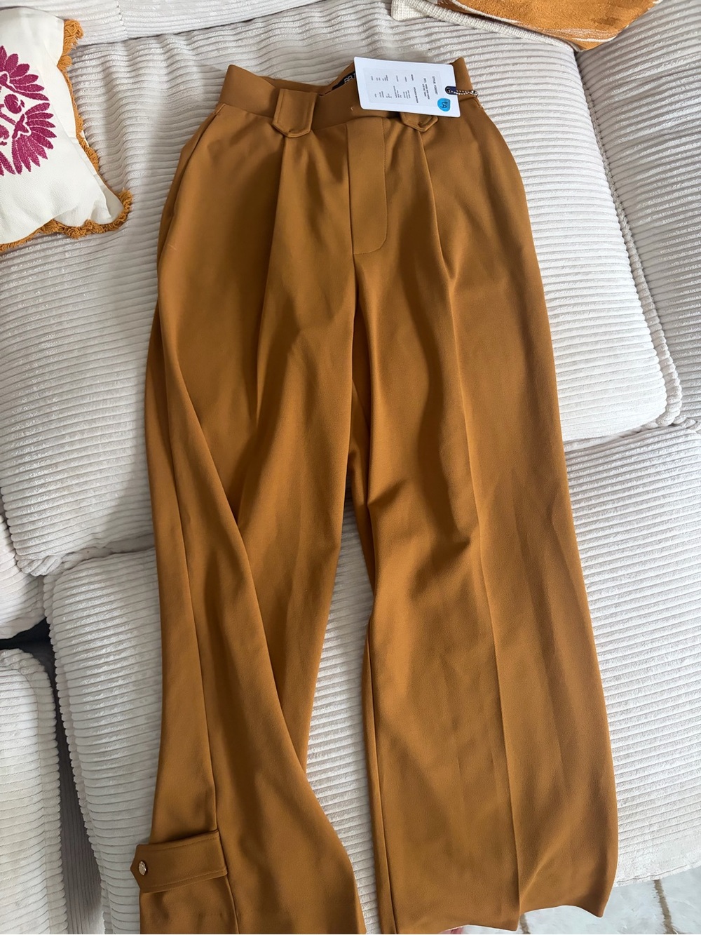 Blu Planet yellow pants size small stretchy will fit a medium
